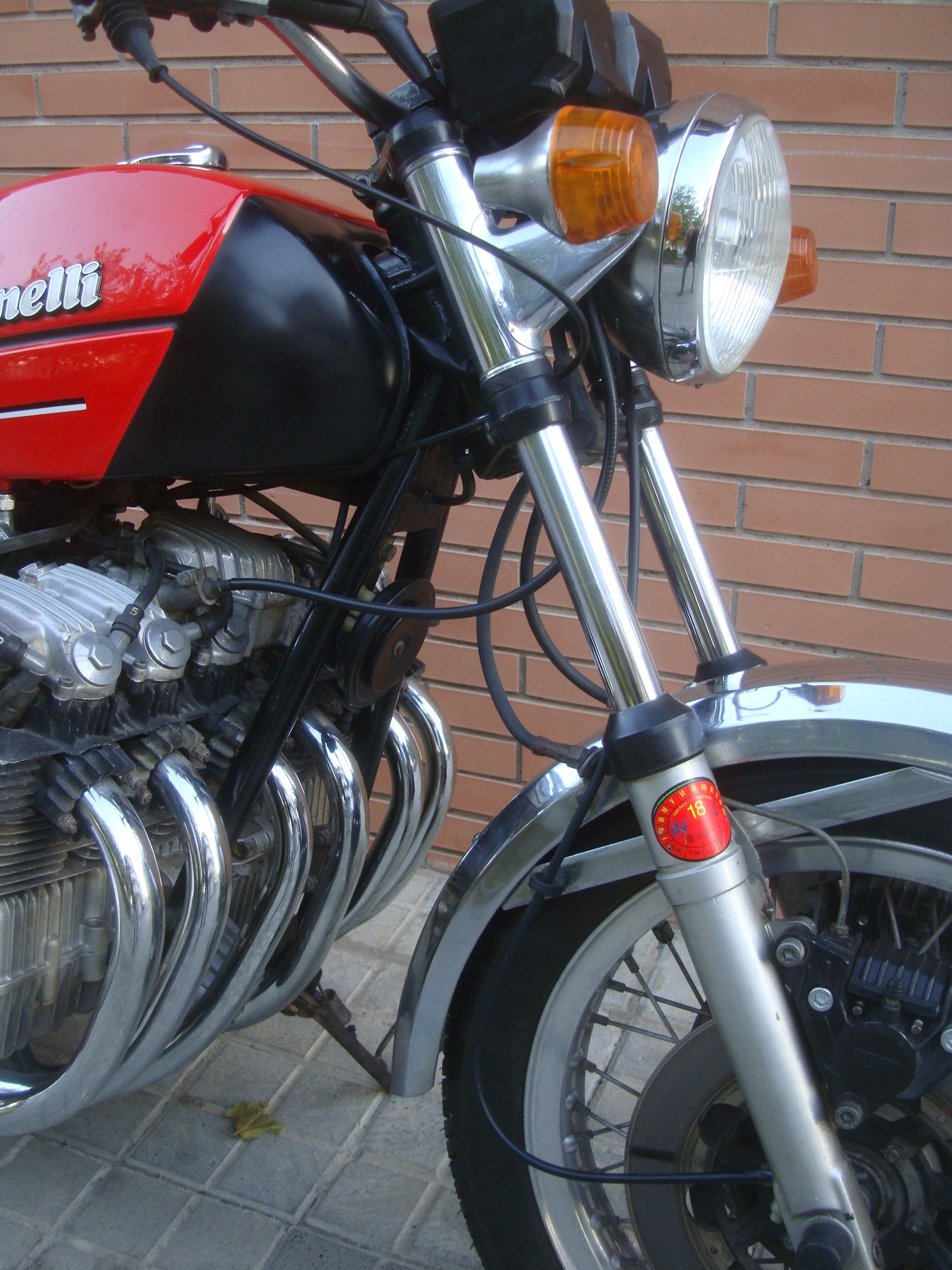 1975 Benelli 750 Sei photograph 3