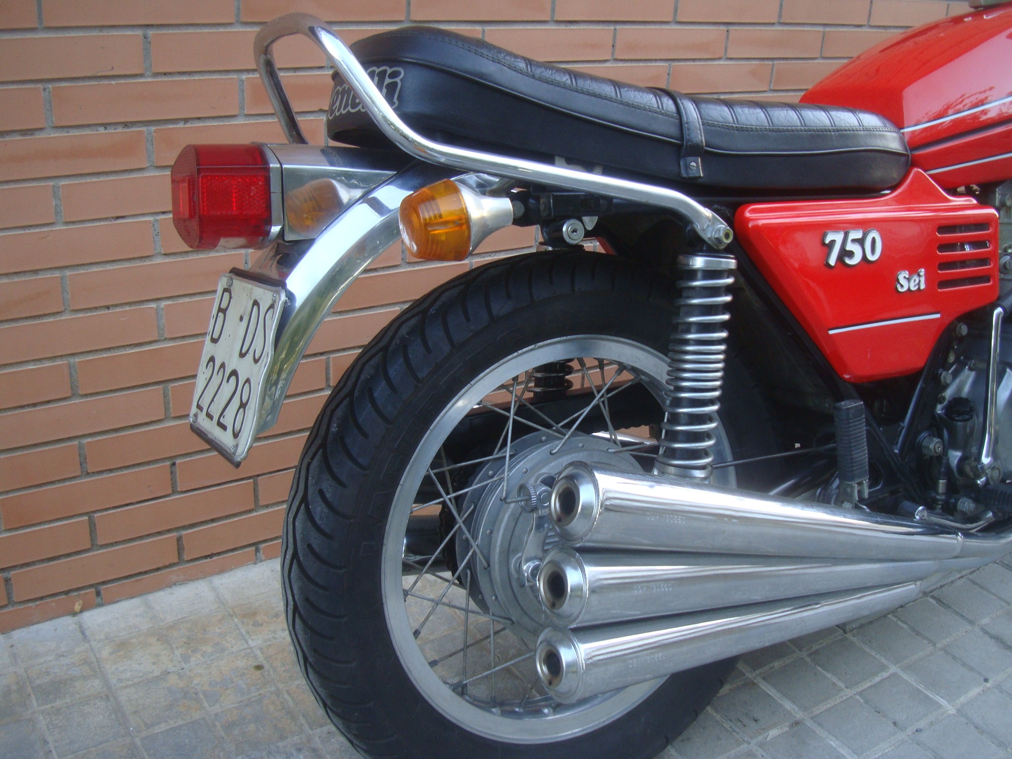 1975 Benelli 750 Sei photograph 4