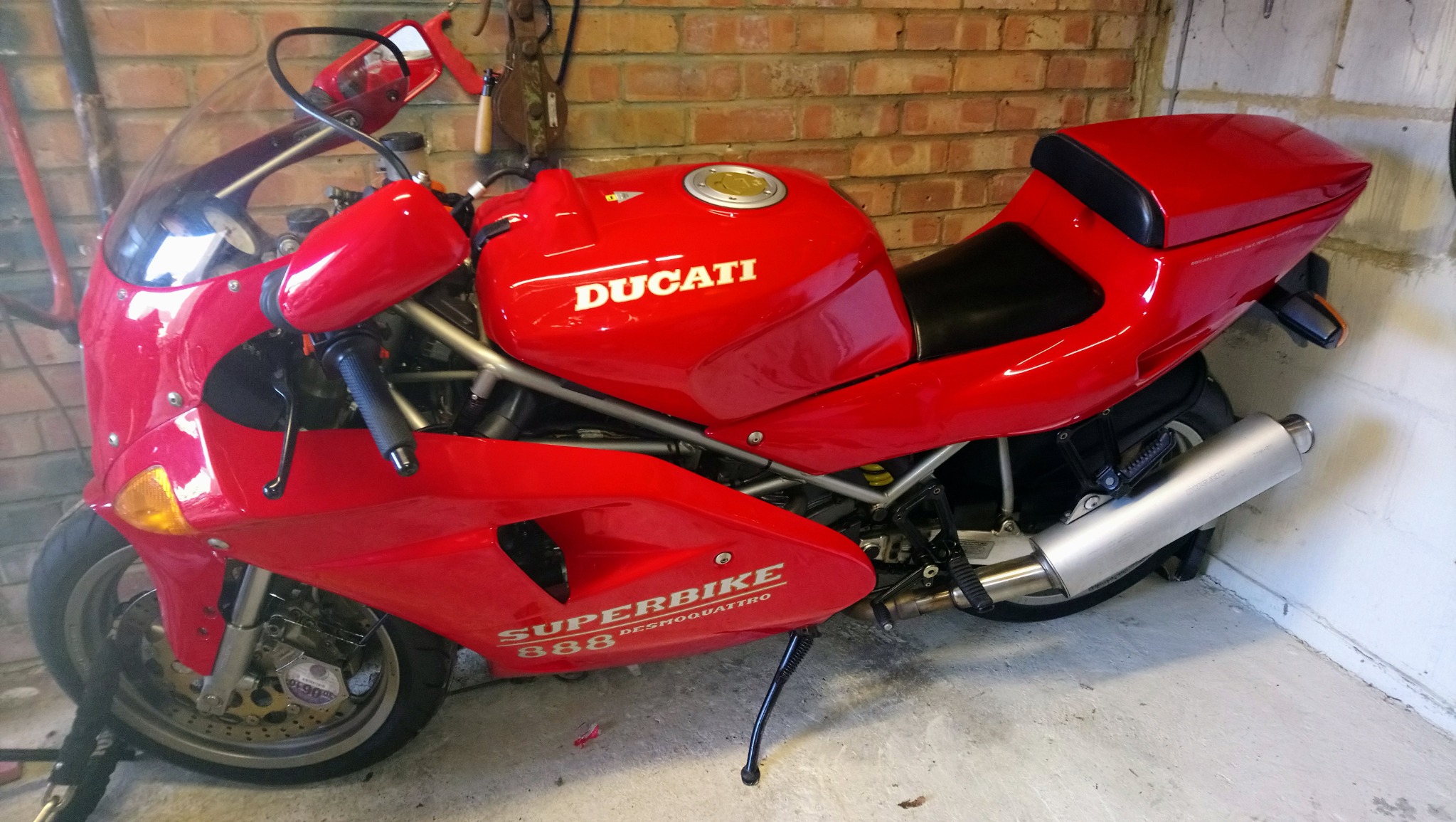 1994 Ducati 888 Strada photograph 3