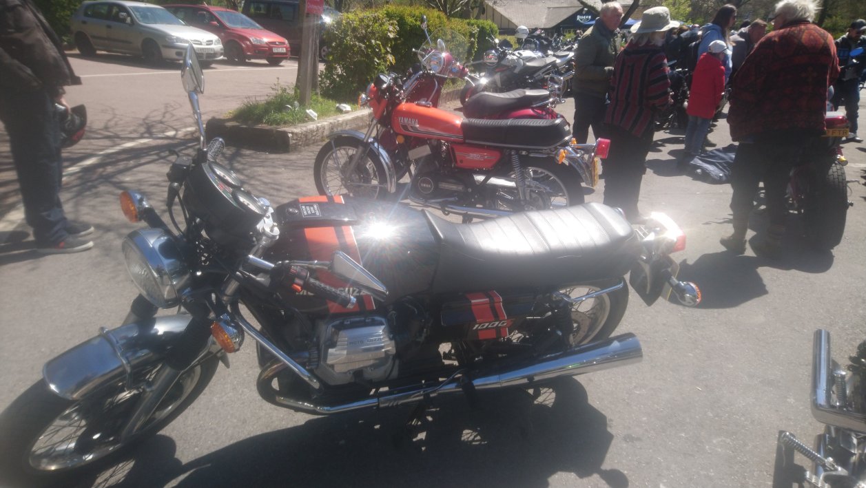 1991 Moto Guzzi 1000S photograph 1