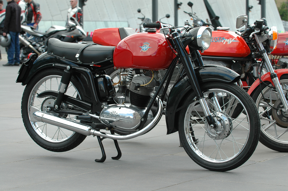 1956 MV Agusta 125TR photograph 1