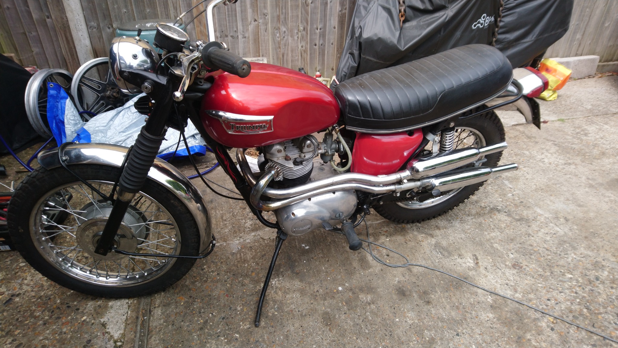 1969 Triumph T100C photograph 2