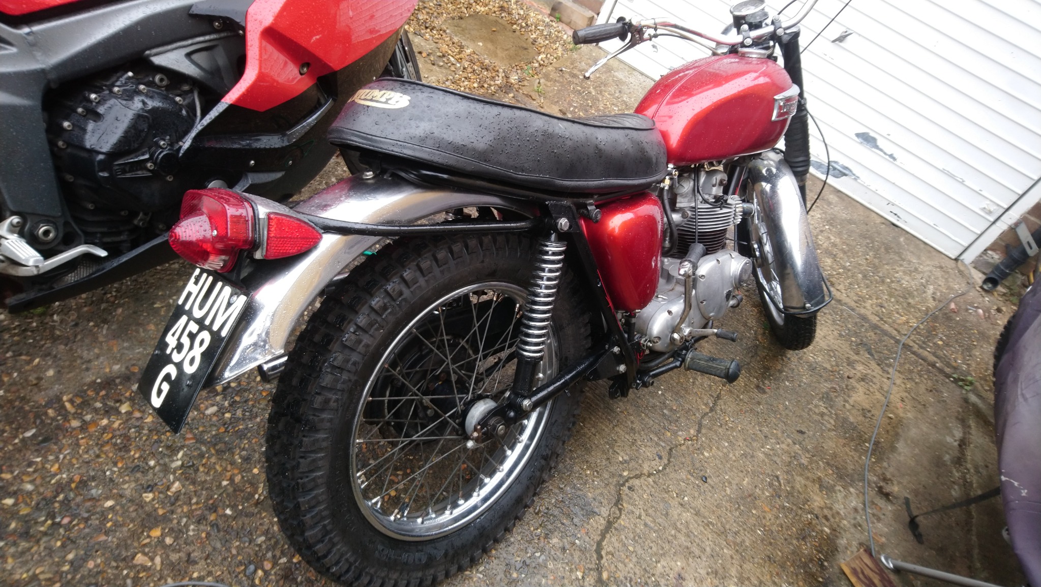 1969 Triumph T100C photograph 9