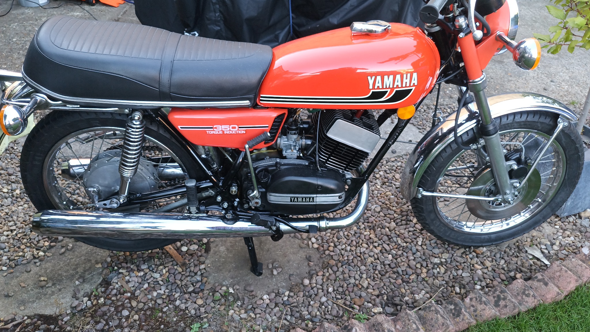 1975 Yamaha RD350B photograph 20